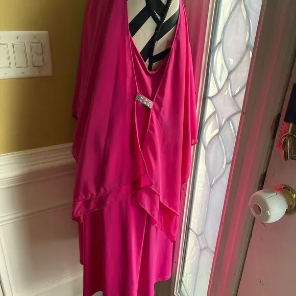 Glamour Hot pink polyester and spandex flowy sleeveless rhinestones accents SZ16 - Picture 6 of 12